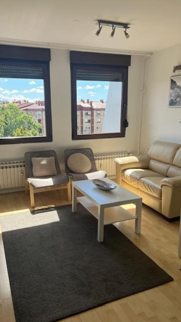Rocco Apartment-Free Parking&Wifi ザグレブ エクステリア 写真